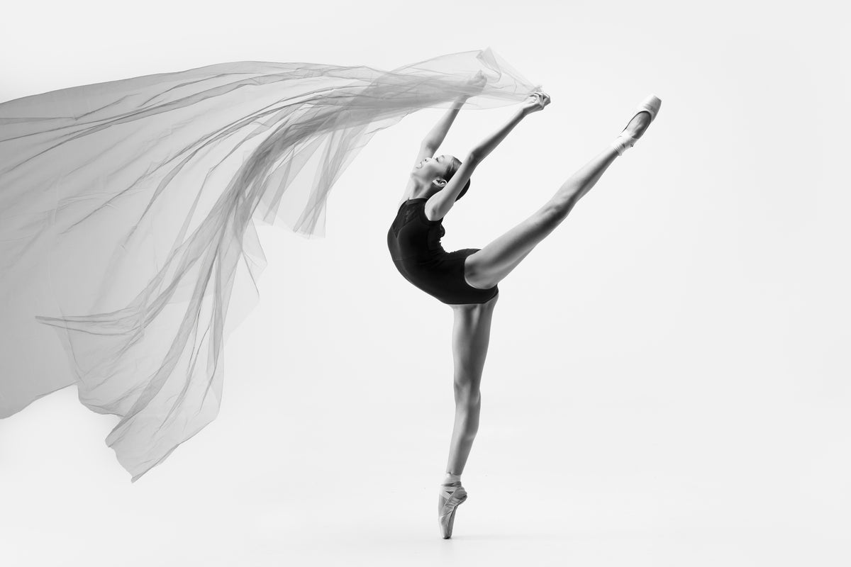 Fliegende Stoffballerina
